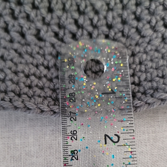 Gray Knit Women's Hat - Picture 14 of 14